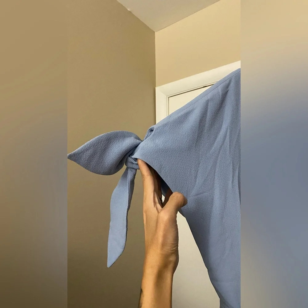 Light Blue Tie-Sleeve Sheath Dress - Picture 6 of 11